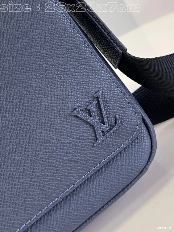 LOUIS PM DISTRICT VUITTON 0311